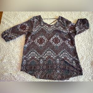 Maurices Women's Blouse 3/4 Sleeve Baggy Fit Geometric Designs